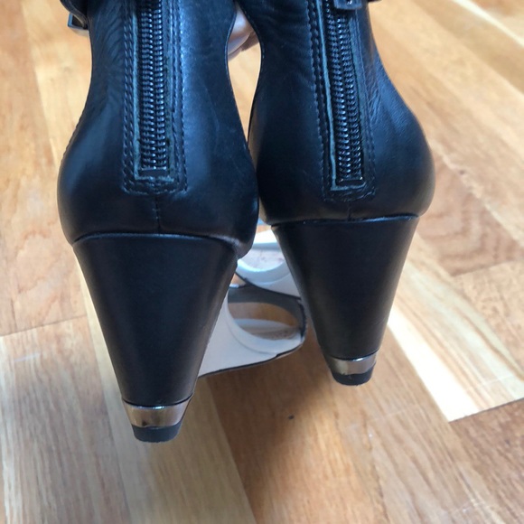 Sam Edelman Black & White Snakeskin Wedge Sandals - Picture 7 of 7